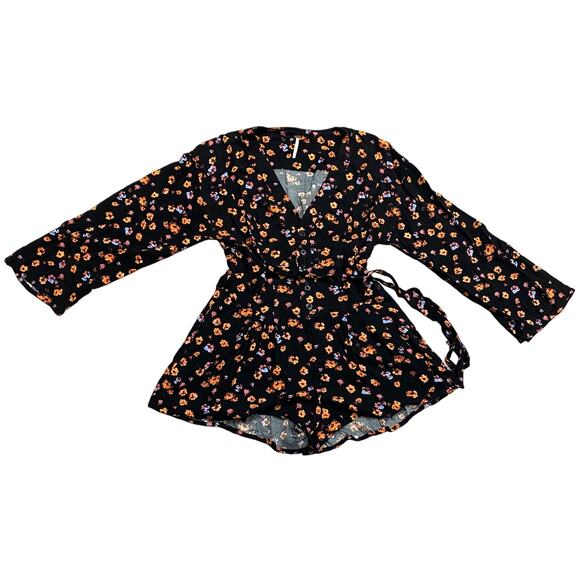 Free People Womens L’amour Floral Printed Flowy Boho Black Combo Romper Size 0 - Picture 1 of 6